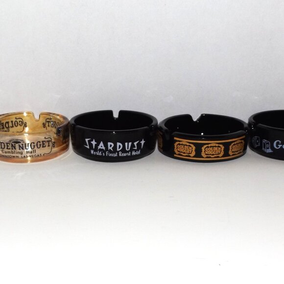 Collection of 5 Vintage Round Las Vegas Glass Ashtrays - Picture 2 of 6